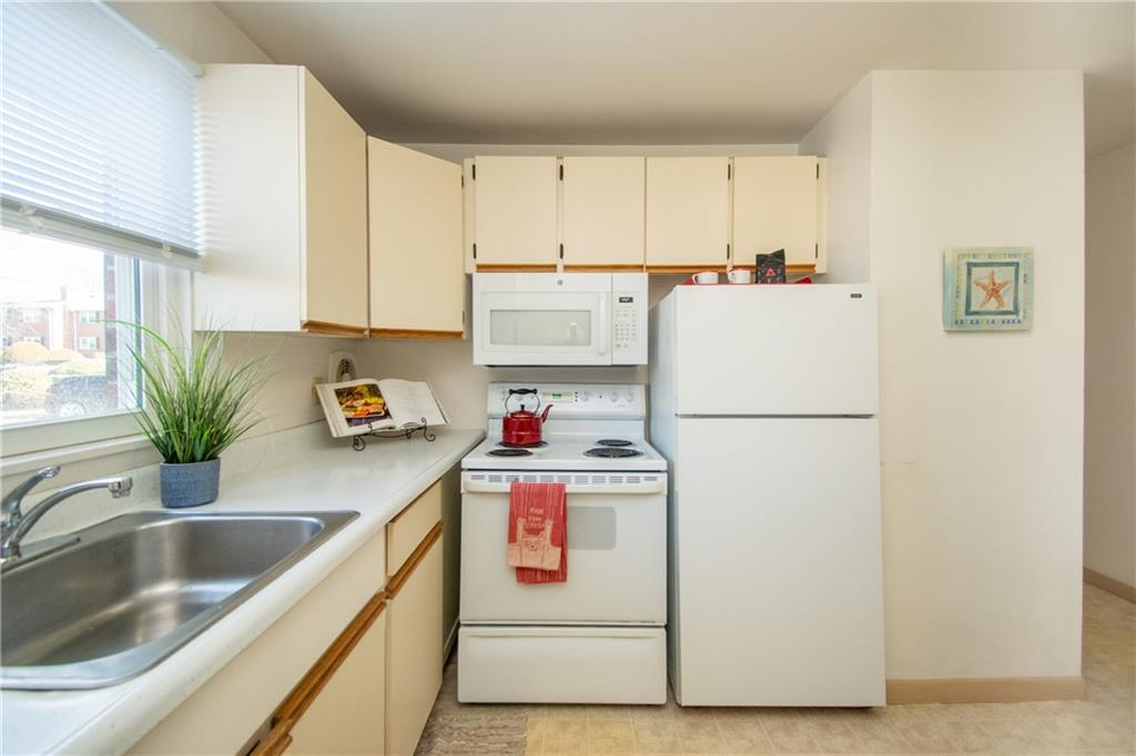 70 Carroll Avenue, Unit#510, Newport