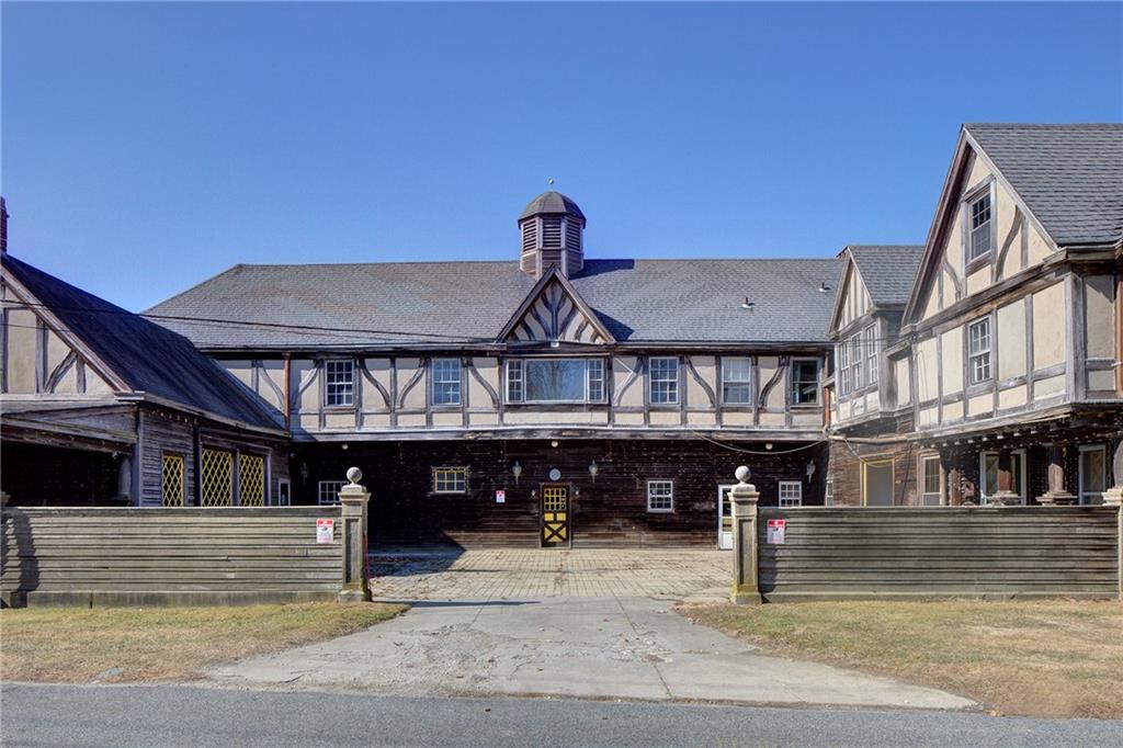 173 - 175 Coggeshall Avenue, Newport