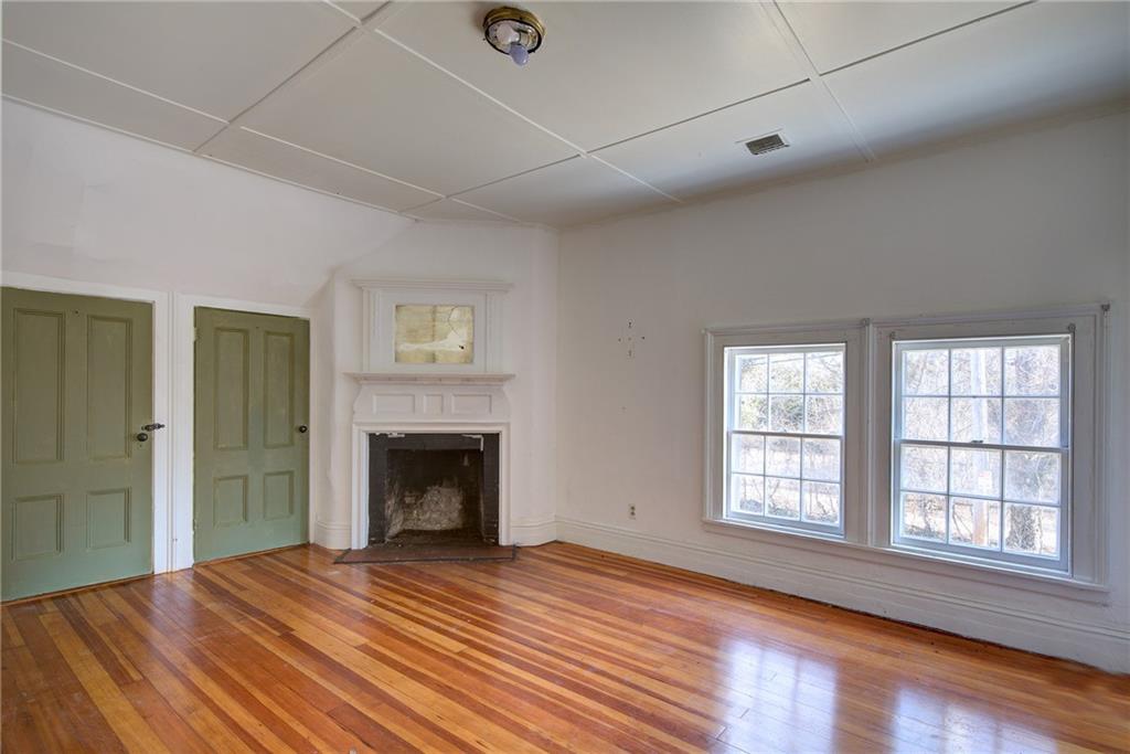 173 - 175 Coggeshall Avenue, Newport