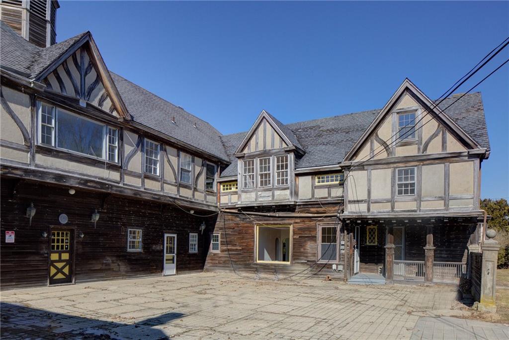 173 - 175 Coggeshall Avenue, Newport