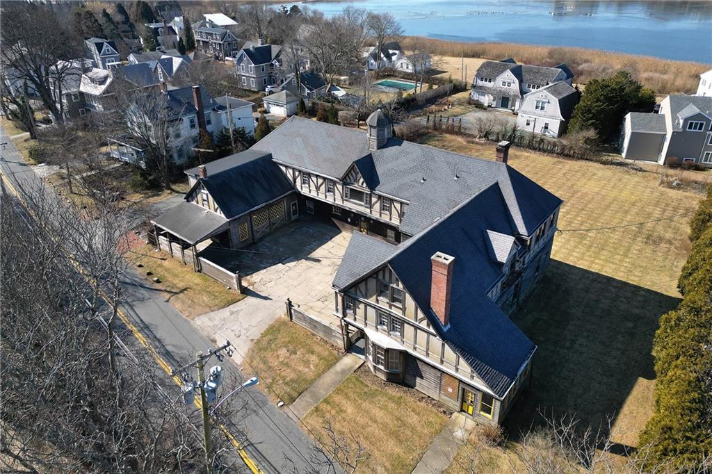 173 - 175 Coggeshall Avenue, Newport