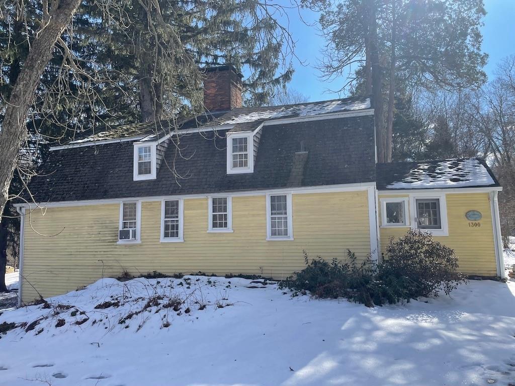 1300 Middle Road, East Greenwich