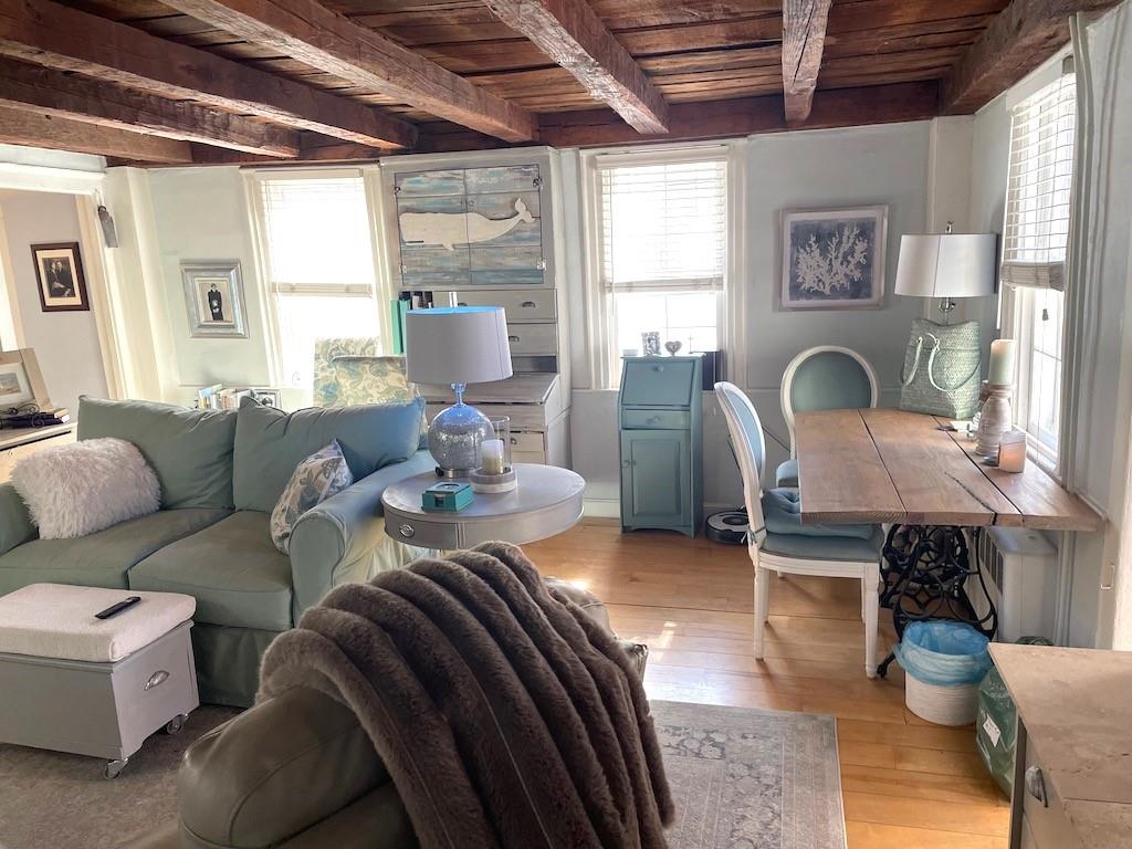 1300 Middle Road, East Greenwich