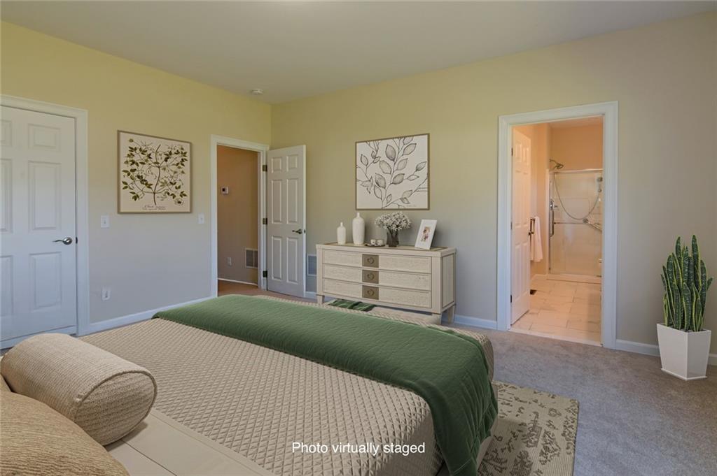 44 Driver Lane, South Kingstown