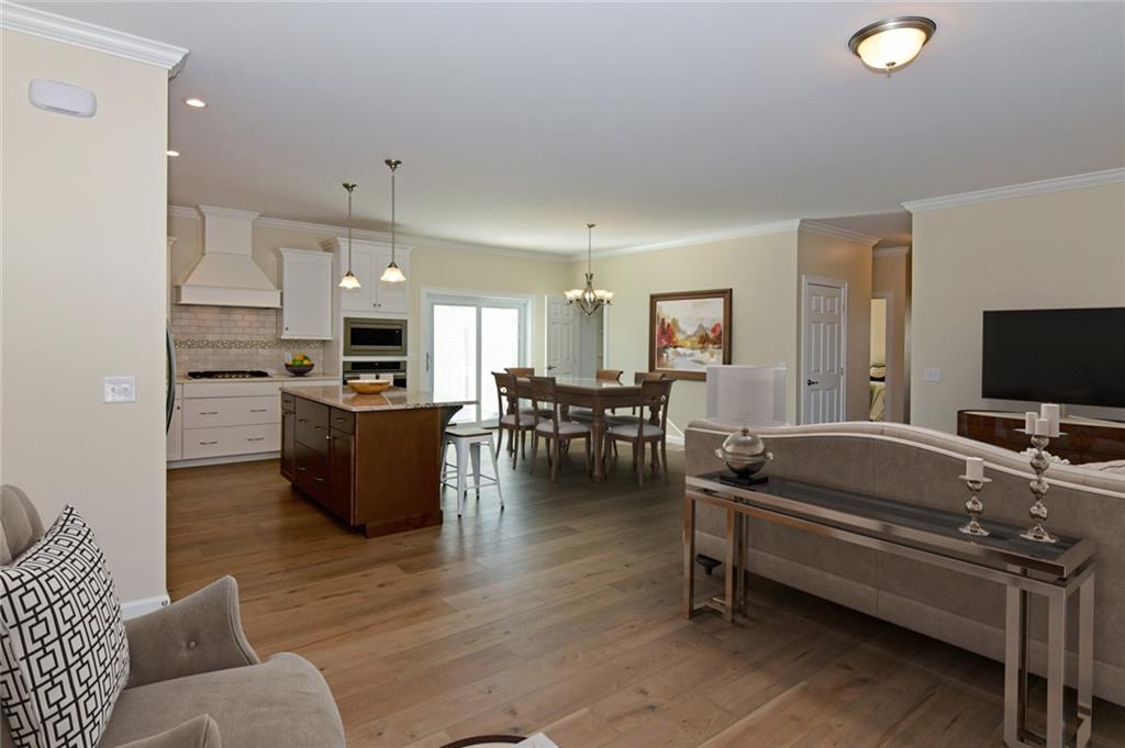 44 Driver Lane, South Kingstown