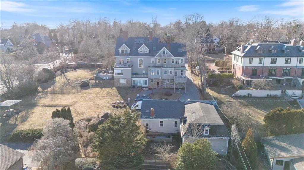 360 Gibbs Avenue, Newport
