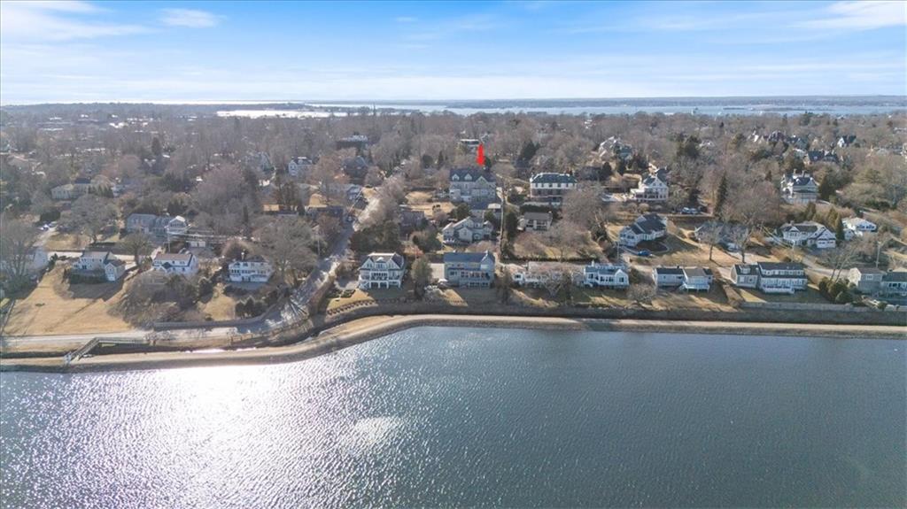 360 Gibbs Avenue, Newport
