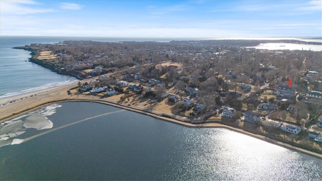 360 Gibbs Avenue, Newport