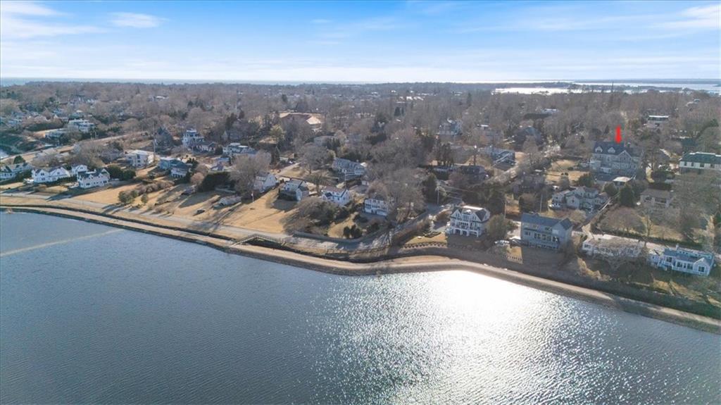 360 Gibbs Avenue, Newport