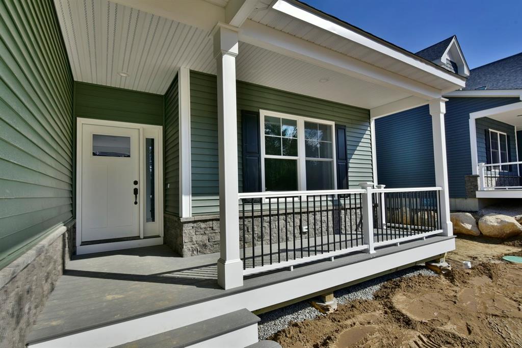 29 Sunset Lake Circle, Coventry