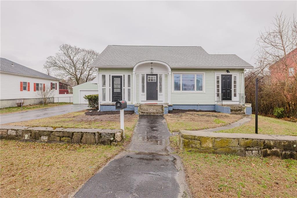 1120 West Shore Road, Warwick, RI 02889 | MLS #1379668 | Lila Delman