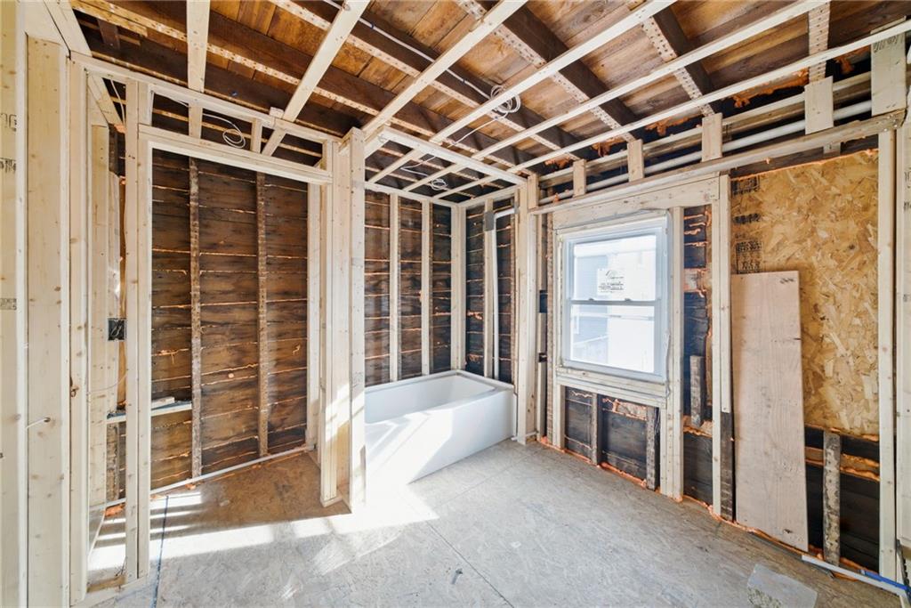 420 River Street, Woonsocket