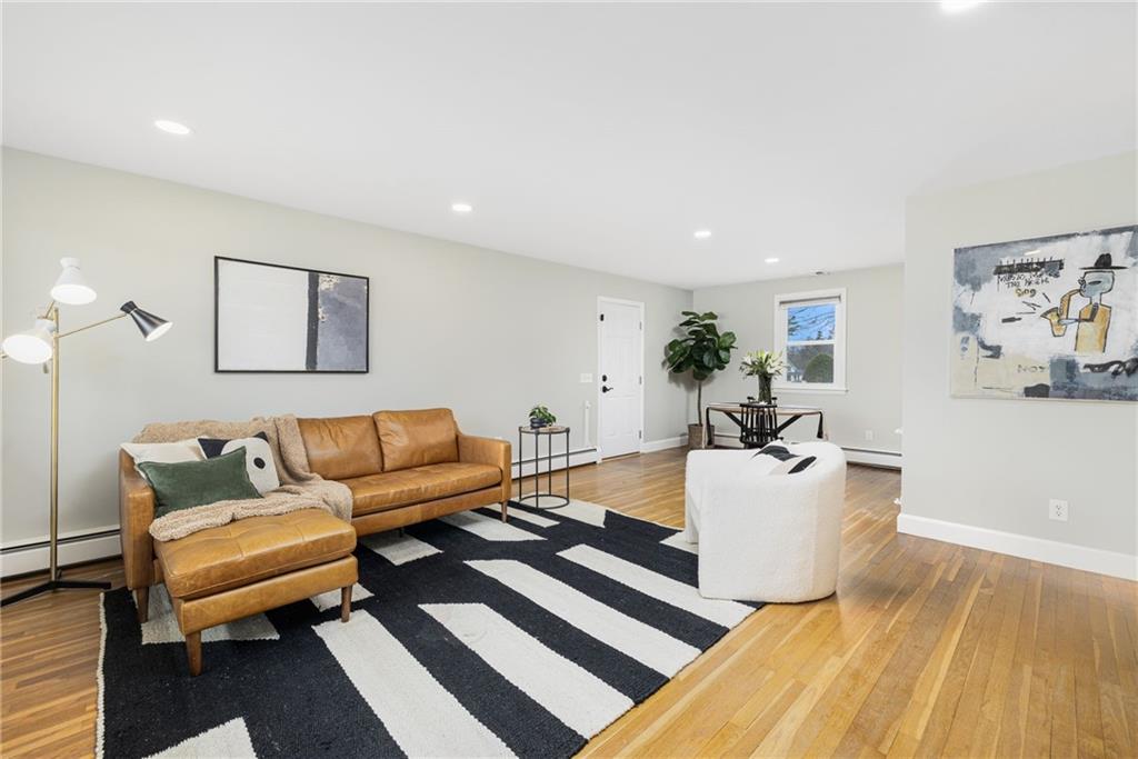 44 Dahlia Drive, North Kingstown
