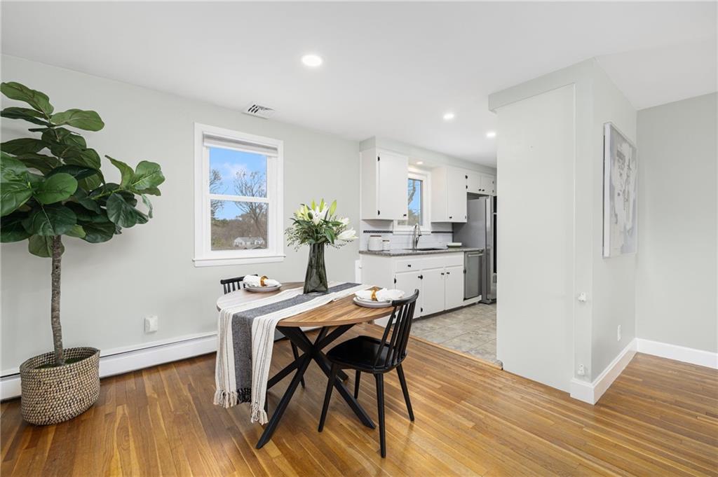 44 Dahlia Drive, North Kingstown