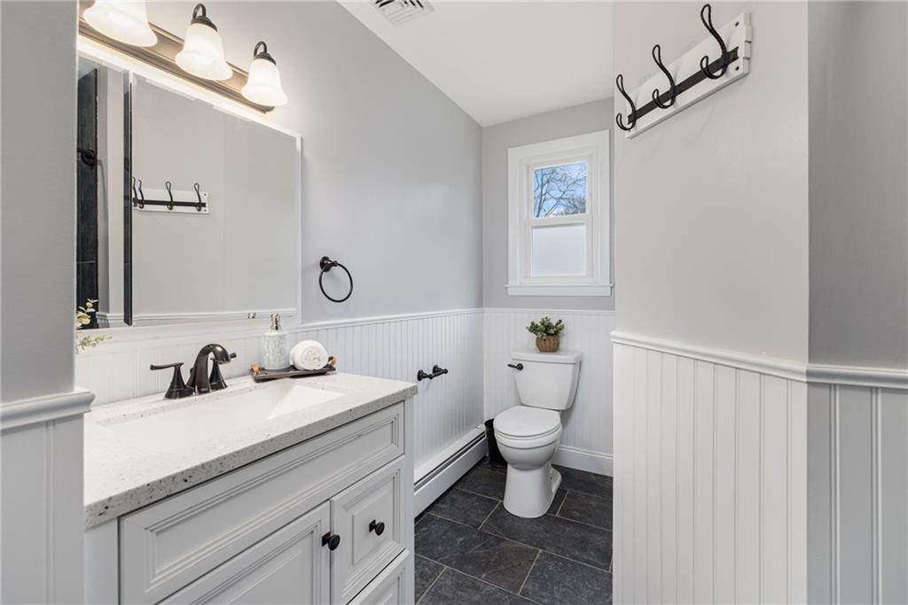 44 Dahlia Drive, North Kingstown