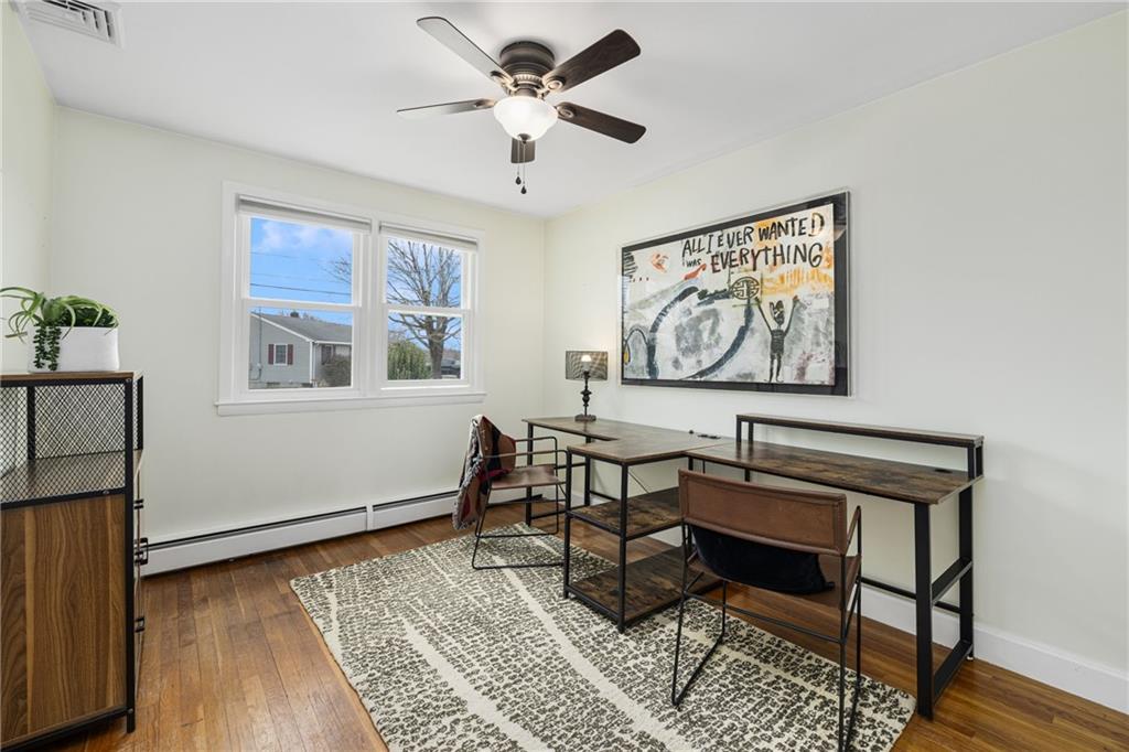 44 Dahlia Drive, North Kingstown