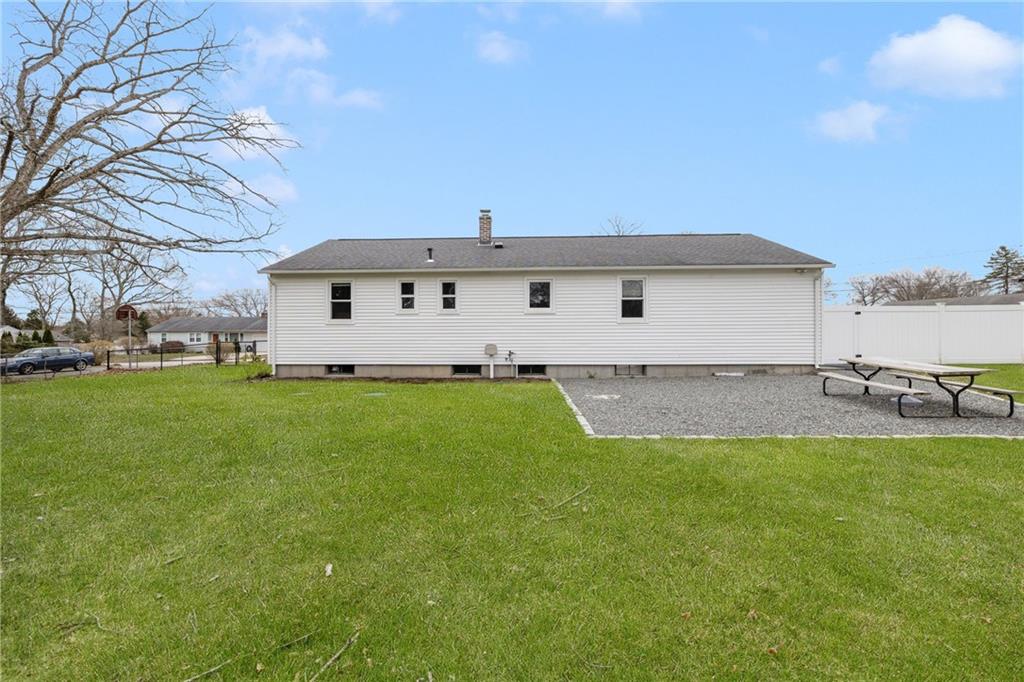 44 Dahlia Drive, North Kingstown