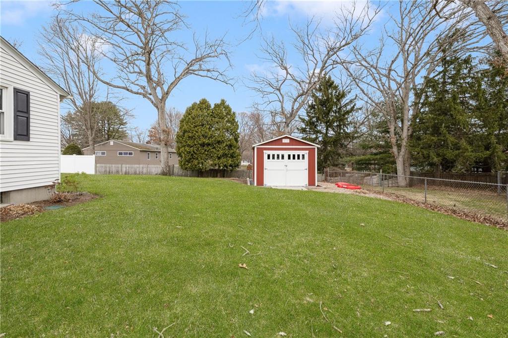 44 Dahlia Drive, North Kingstown