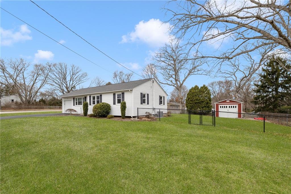 44 Dahlia Drive, North Kingstown