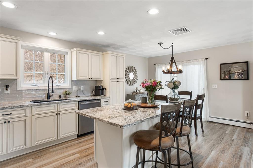 2 Naples Avenue, Johnston