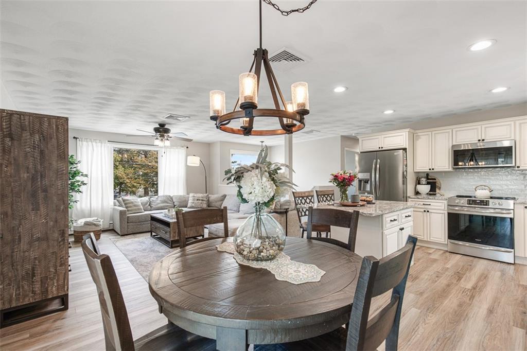 2 Naples Avenue, Johnston