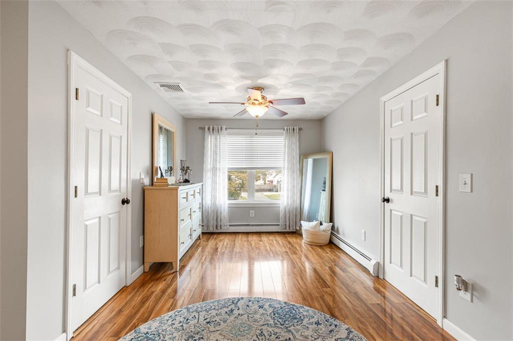 2 Naples Avenue, Johnston
