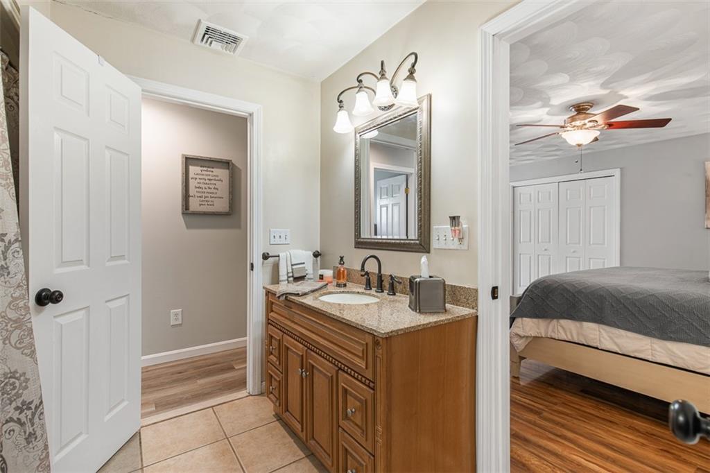 2 Naples Avenue, Johnston