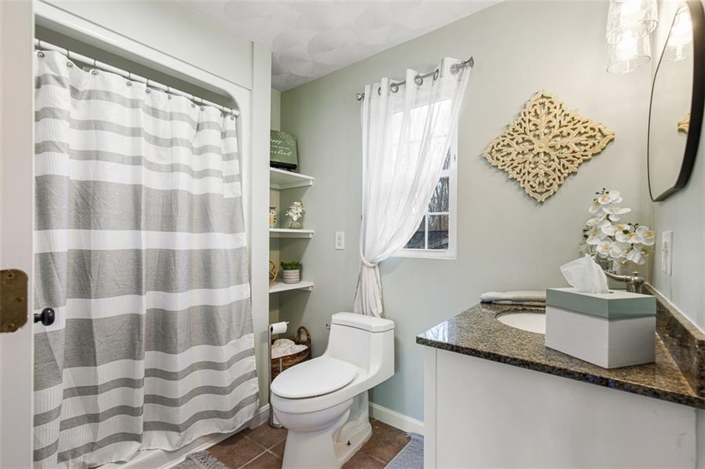 2 Naples Avenue, Johnston