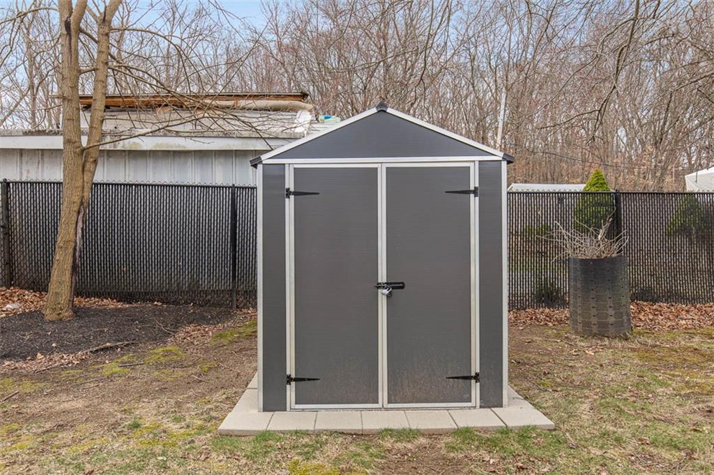 2 Naples Avenue, Johnston