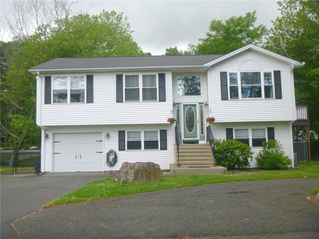 2 Naples Avenue, Johnston
