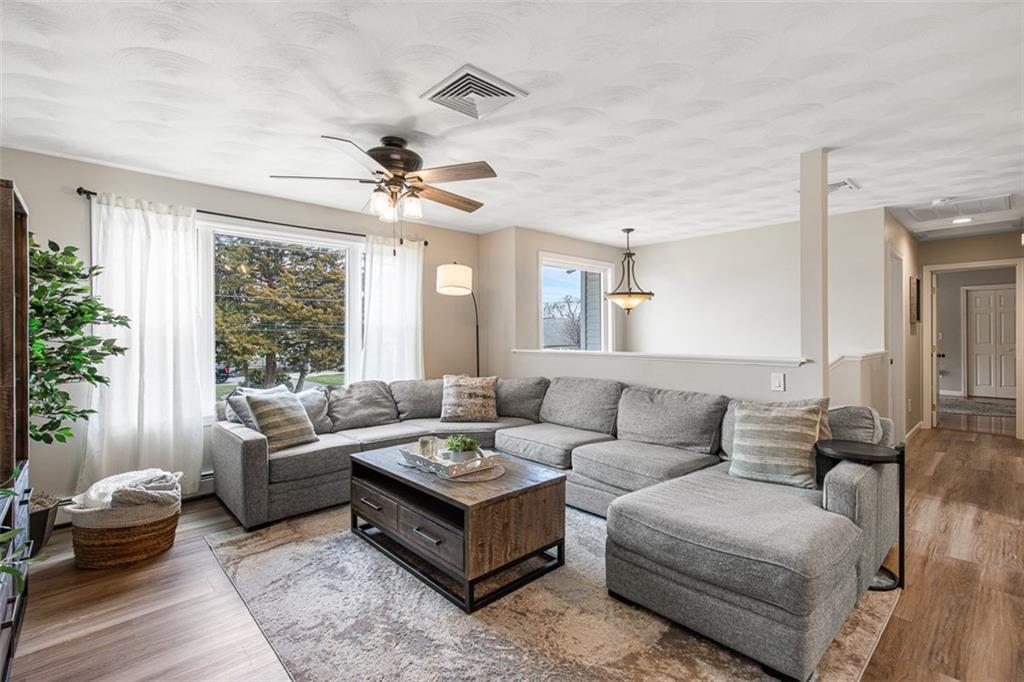 2 Naples Avenue, Johnston