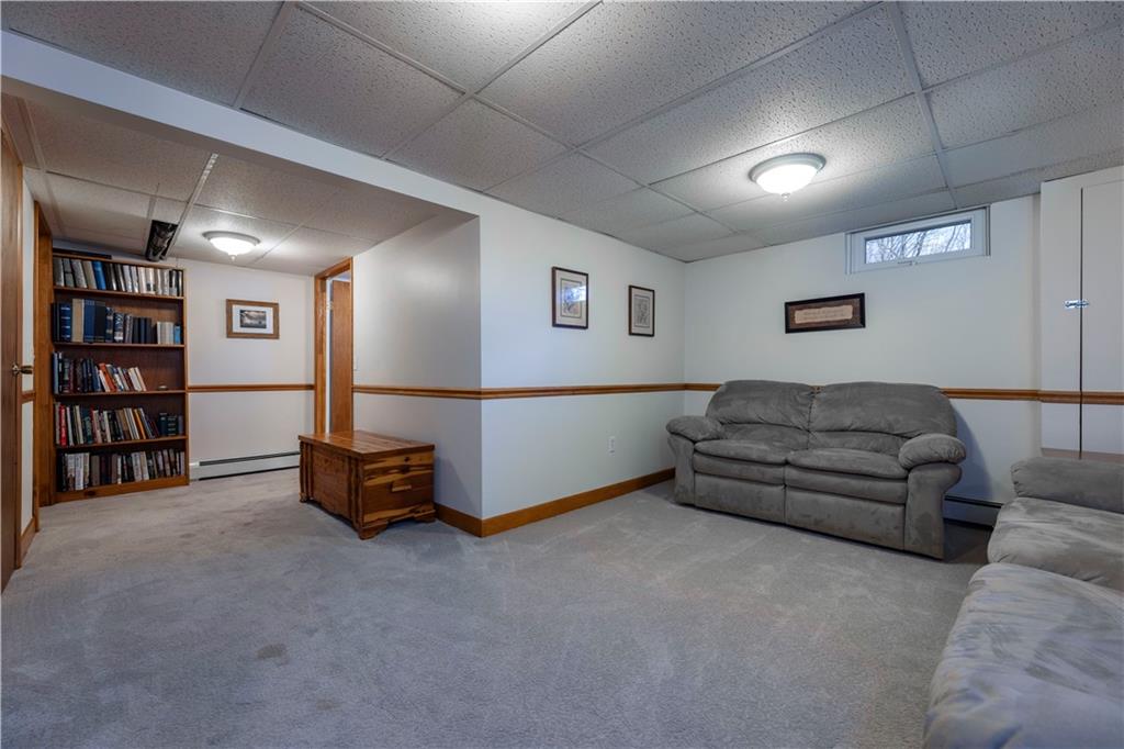 44 Mount Hygeia Road, Foster