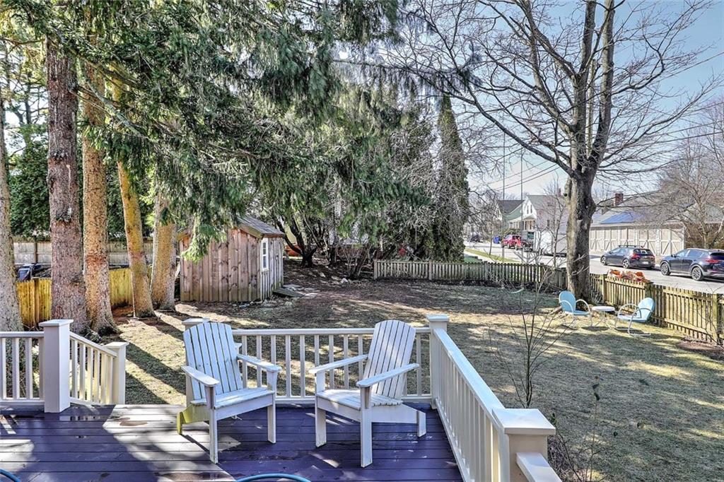 27 Sowamsett Avenue, Warren
