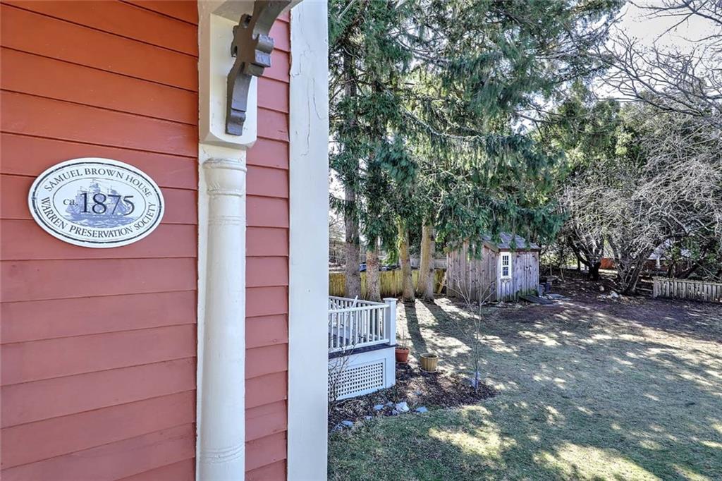 27 Sowamsett Avenue, Warren