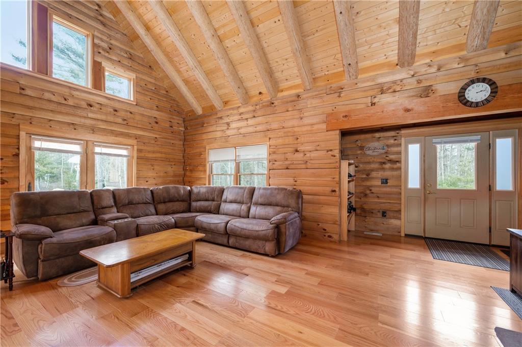 82 Money Hill Road, Glocester