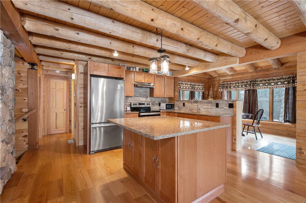 82 Money Hill Road, Glocester