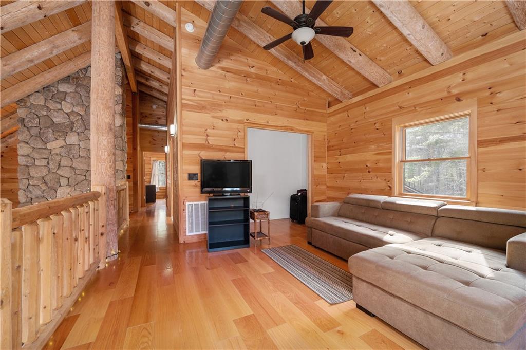 82 Money Hill Road, Glocester