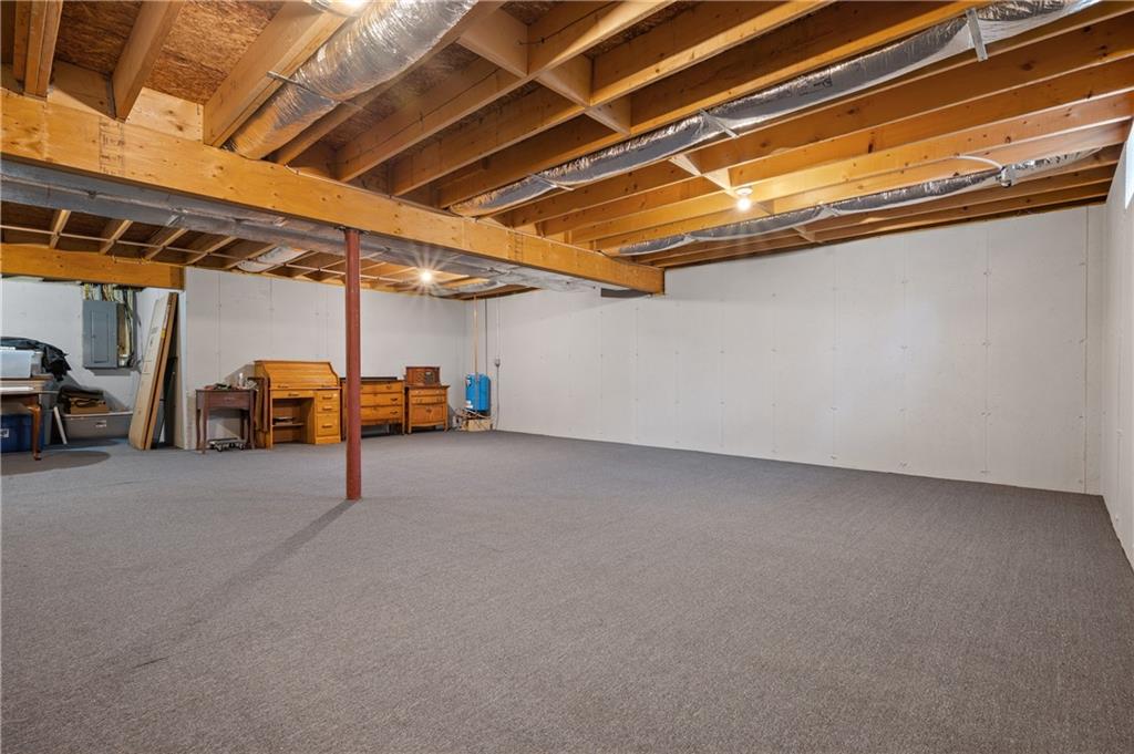 82 Money Hill Road, Glocester