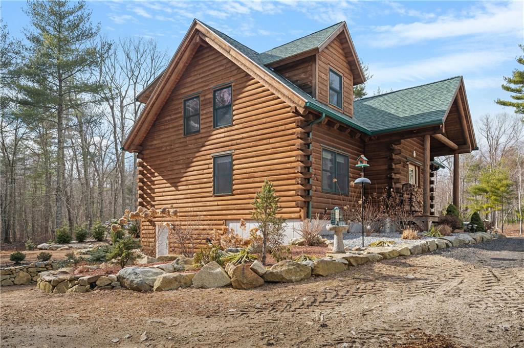 82 Money Hill Road, Glocester