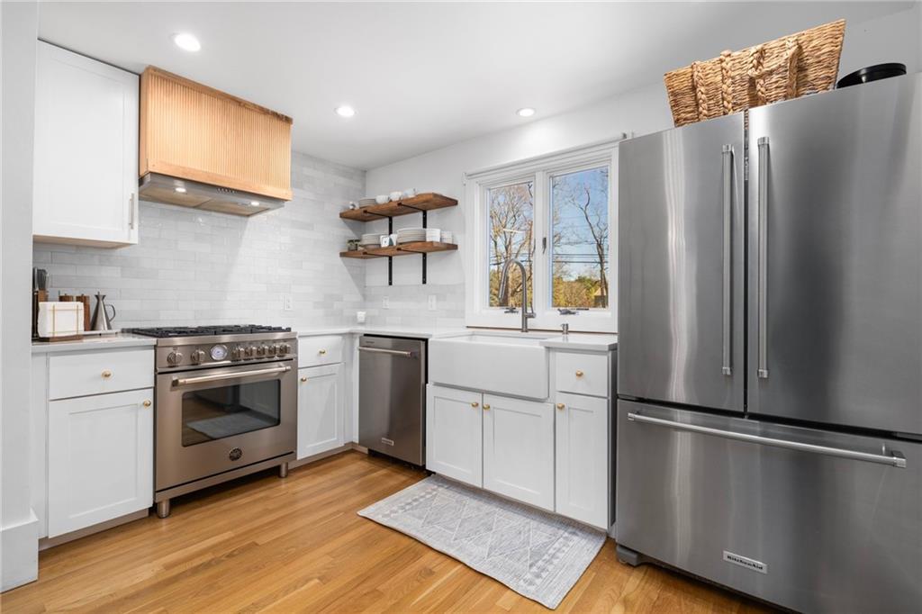 37 Fletcher Road, North Kingstown