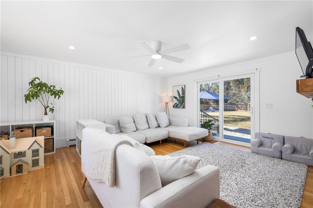37 Fletcher Road, North Kingstown