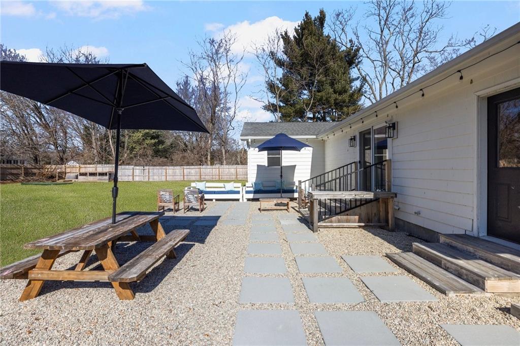 37 Fletcher Road, North Kingstown