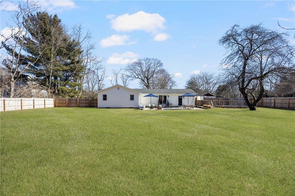 37 Fletcher Road, North Kingstown