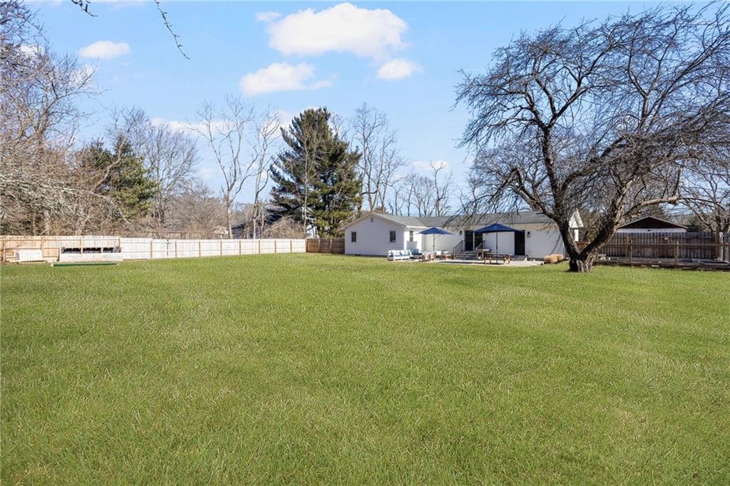 37 Fletcher Road, North Kingstown