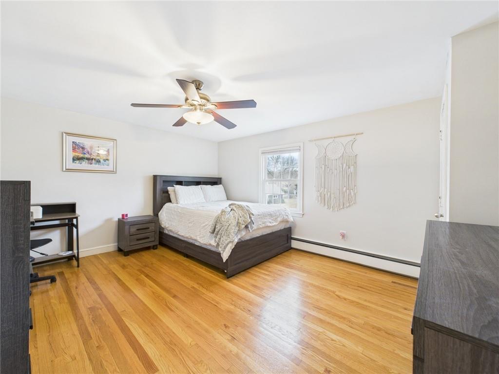 17 Meadowbrook Drive, Barrington