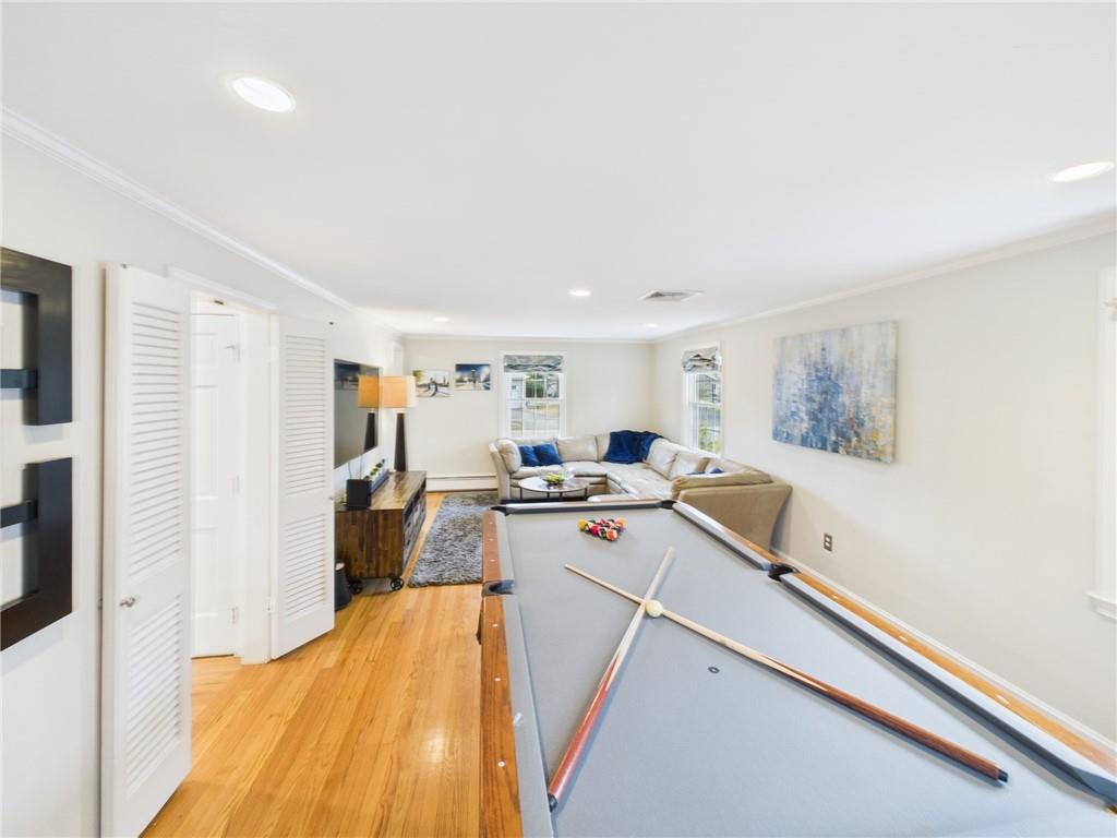 17 Meadowbrook Drive, Barrington