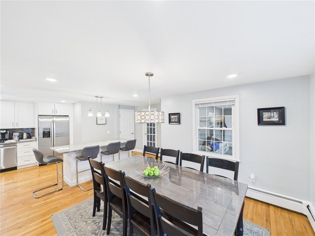 17 Meadowbrook Drive, Barrington