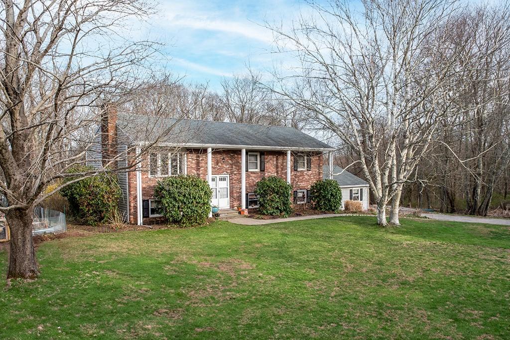 6 Jodie Beth Drive, East Greenwich