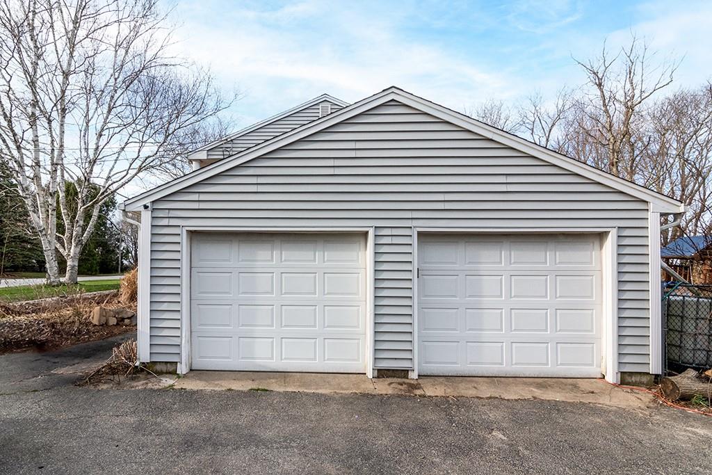 6 Jodie Beth Drive, East Greenwich