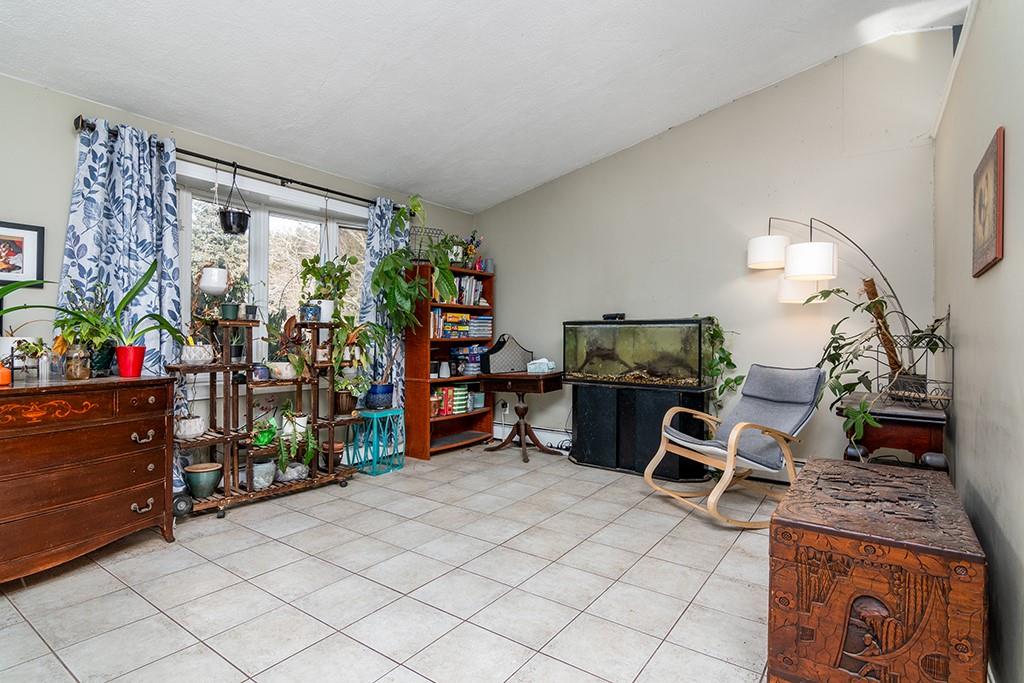 6 Jodie Beth Drive, East Greenwich
